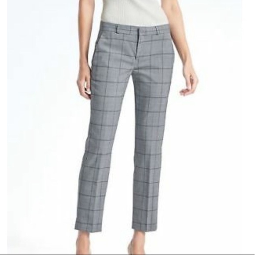 Banana Republic Avery Pant. Window pane plaid. Size 12.